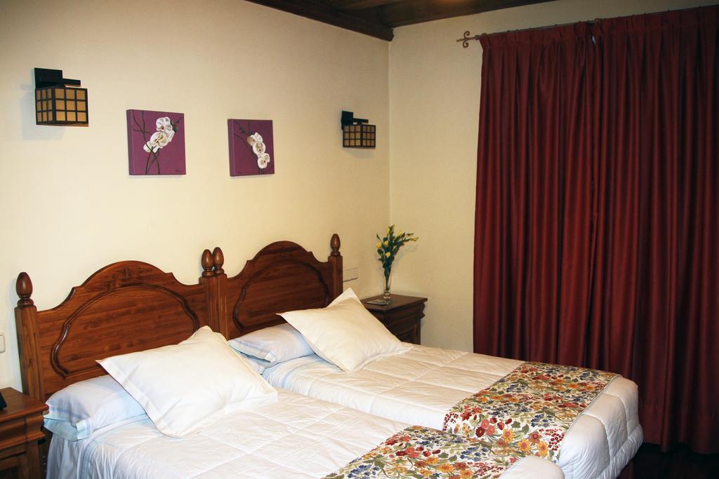 Rural Las Farolas Hotel 2*